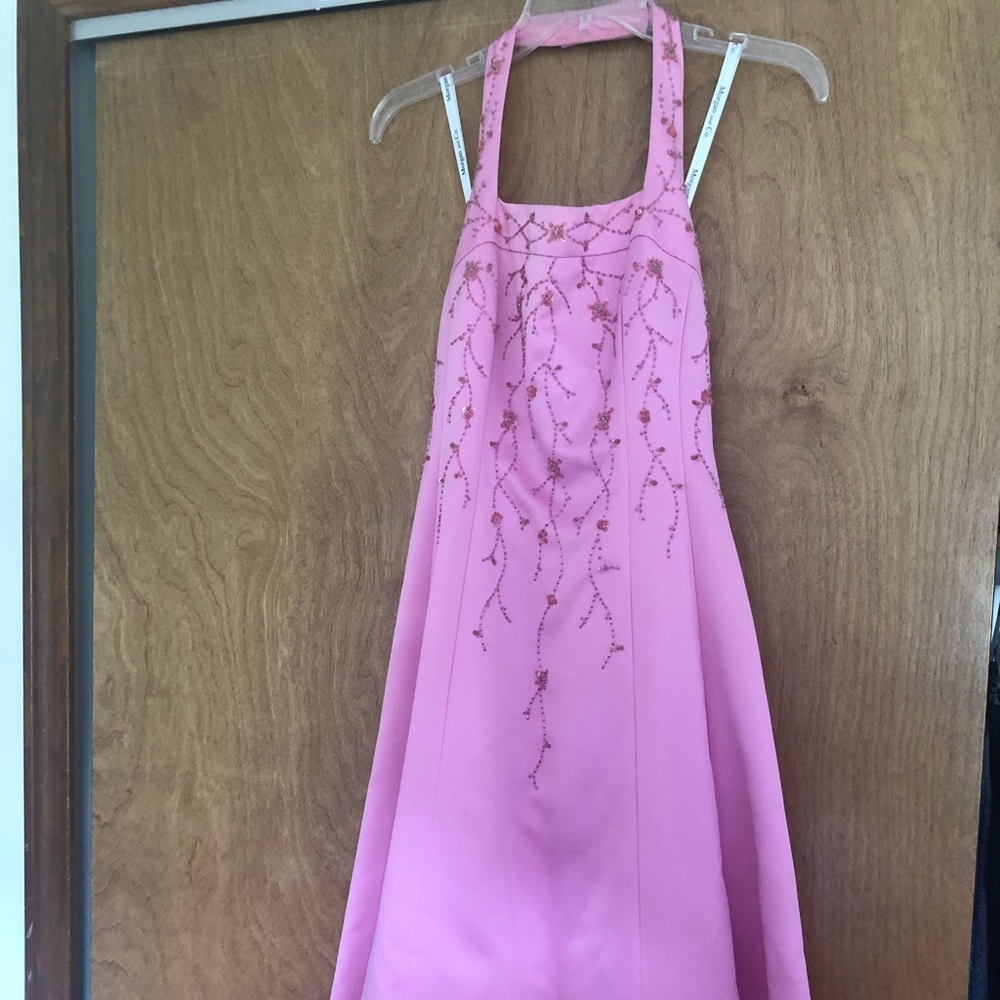 Morgan & Co. Pink Halter Prom Dress
